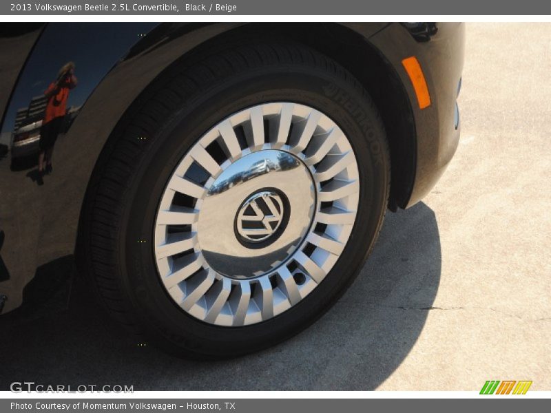 Black / Beige 2013 Volkswagen Beetle 2.5L Convertible