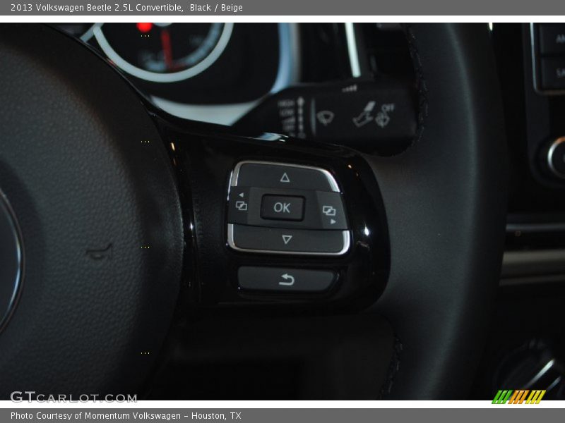 Black / Beige 2013 Volkswagen Beetle 2.5L Convertible