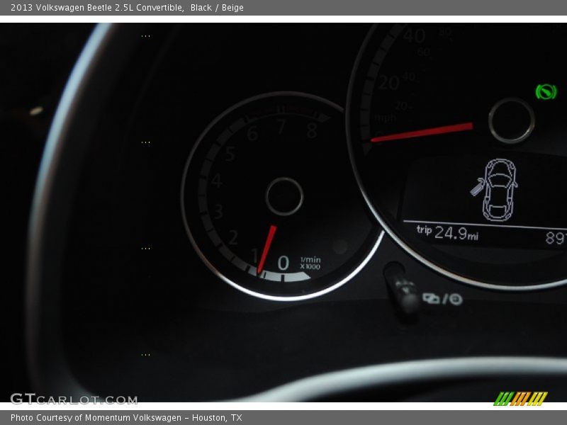 Black / Beige 2013 Volkswagen Beetle 2.5L Convertible