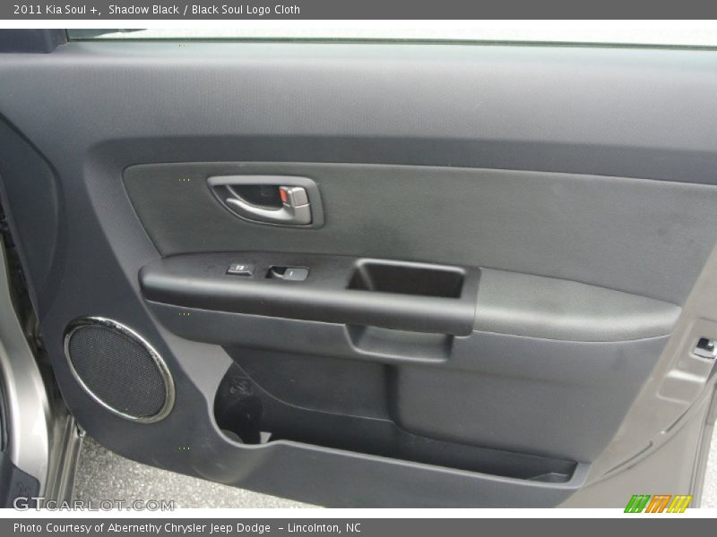 Shadow Black / Black Soul Logo Cloth 2011 Kia Soul +