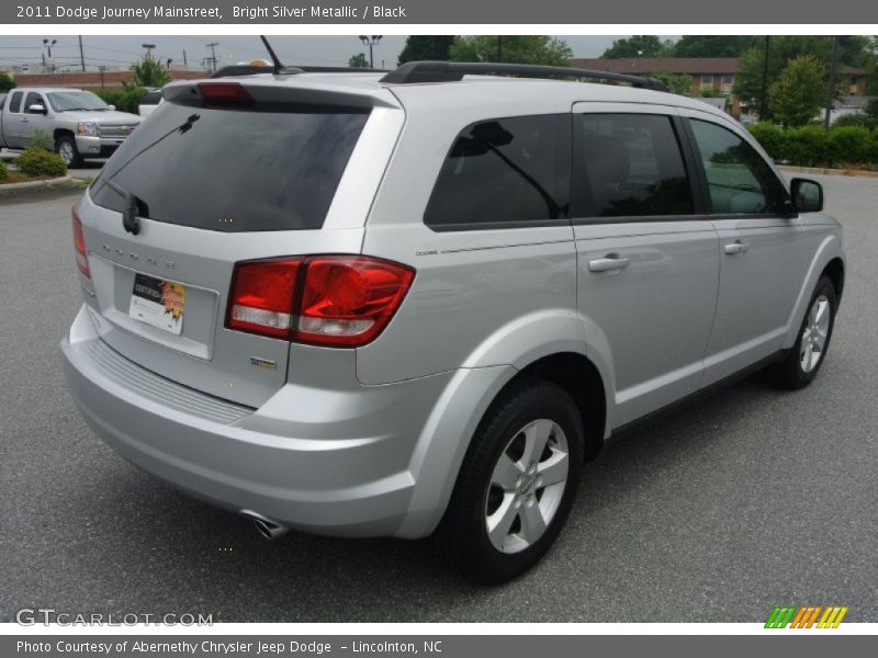 Bright Silver Metallic / Black 2011 Dodge Journey Mainstreet