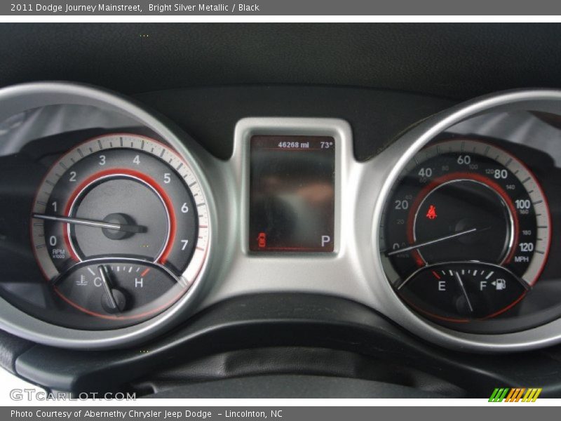 Bright Silver Metallic / Black 2011 Dodge Journey Mainstreet