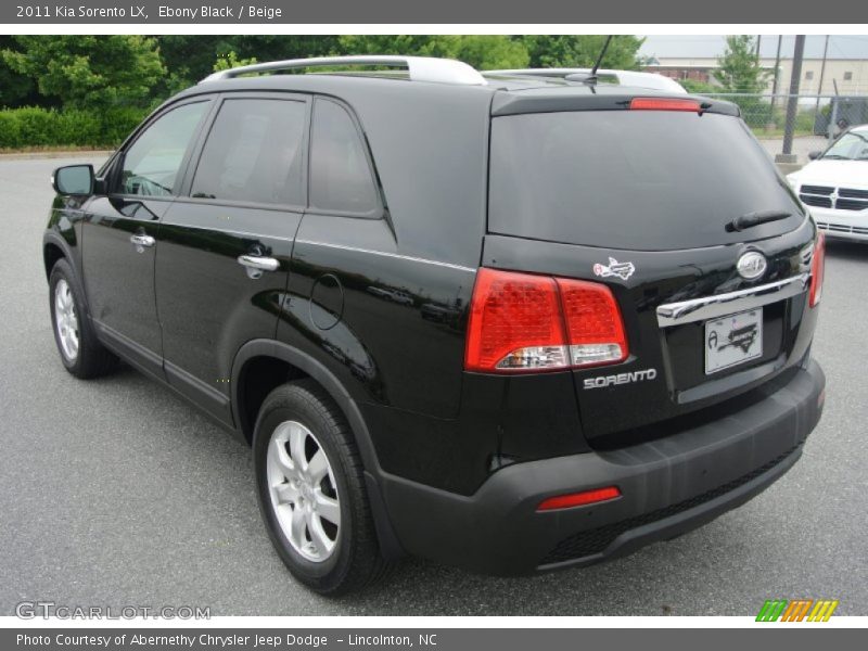 Ebony Black / Beige 2011 Kia Sorento LX