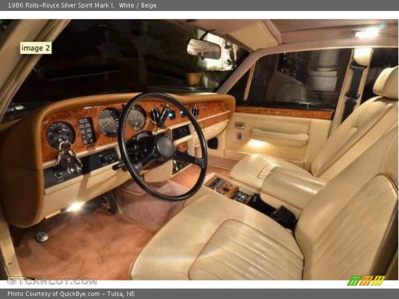 White / Beige 1986 Rolls-Royce Silver Spirit Mark I