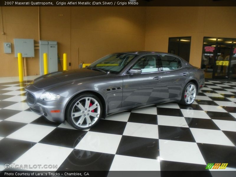 Grigio Alfieri Metallic (Dark Silver) / Grigio Medio 2007 Maserati Quattroporte