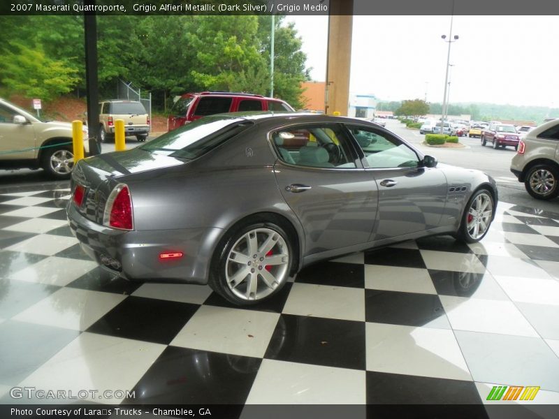 Grigio Alfieri Metallic (Dark Silver) / Grigio Medio 2007 Maserati Quattroporte