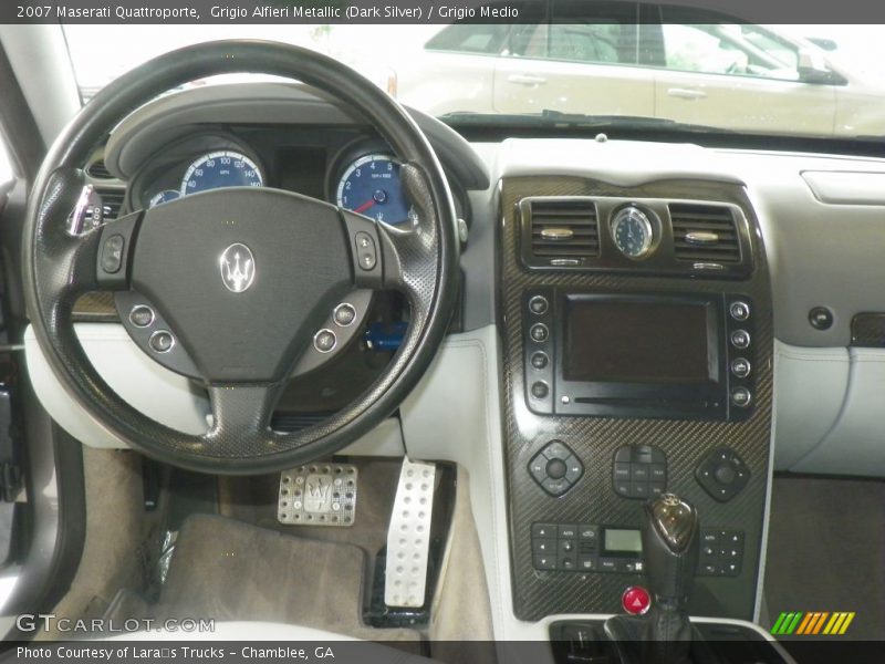 Grigio Alfieri Metallic (Dark Silver) / Grigio Medio 2007 Maserati Quattroporte