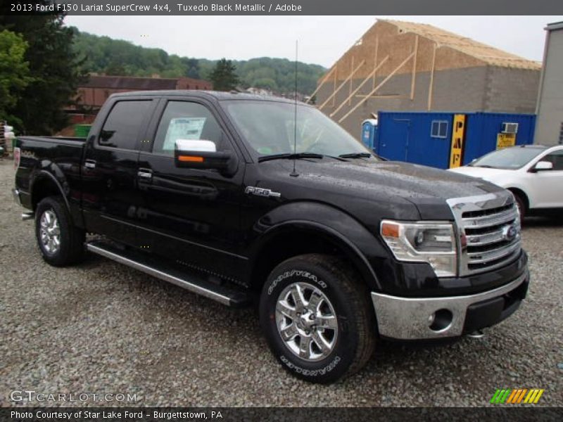 Tuxedo Black Metallic / Adobe 2013 Ford F150 Lariat SuperCrew 4x4