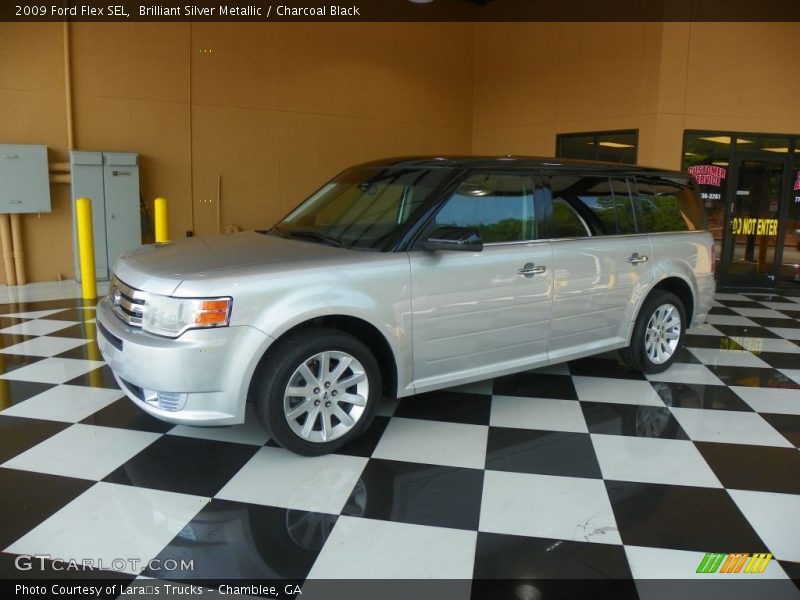 Brilliant Silver Metallic / Charcoal Black 2009 Ford Flex SEL