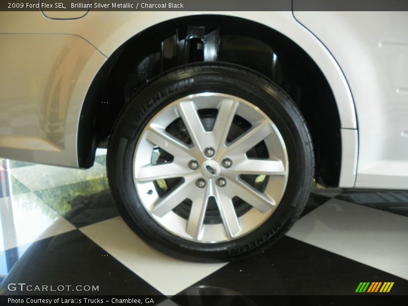 Brilliant Silver Metallic / Charcoal Black 2009 Ford Flex SEL