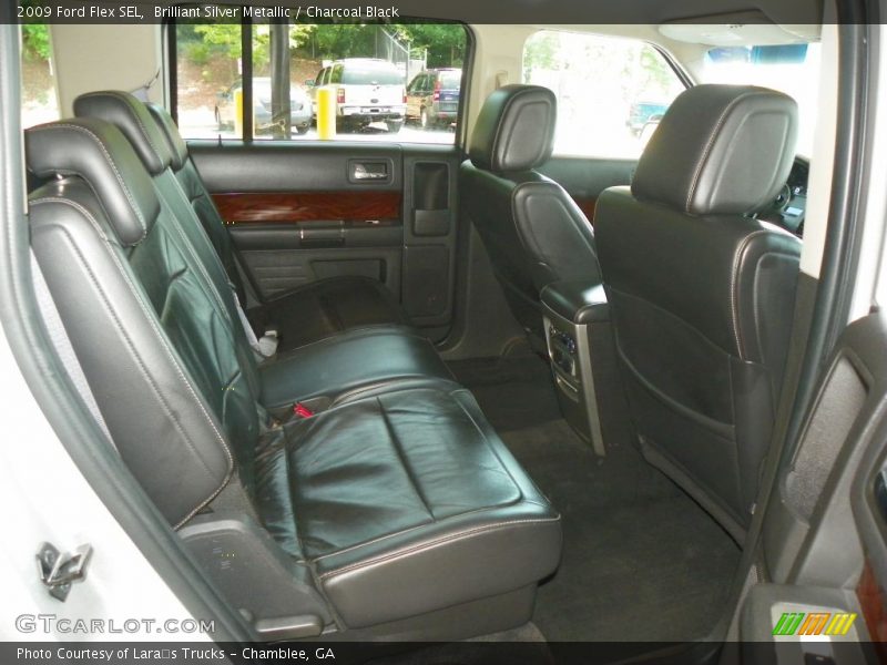Brilliant Silver Metallic / Charcoal Black 2009 Ford Flex SEL