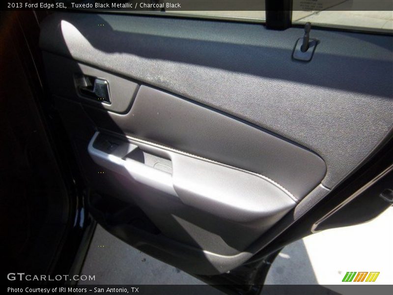 Tuxedo Black Metallic / Charcoal Black 2013 Ford Edge SEL