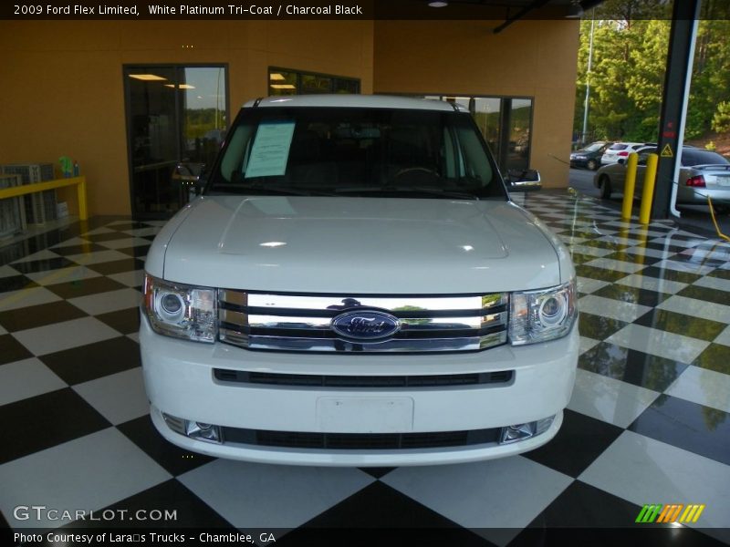 White Platinum Tri-Coat / Charcoal Black 2009 Ford Flex Limited