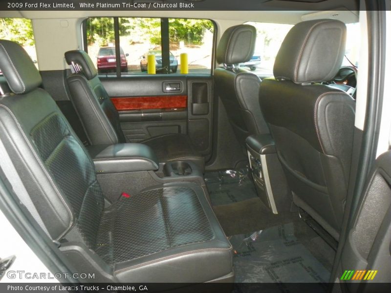 White Platinum Tri-Coat / Charcoal Black 2009 Ford Flex Limited