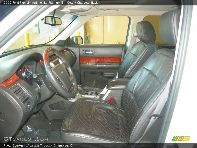 White Platinum Tri-Coat / Charcoal Black 2009 Ford Flex Limited