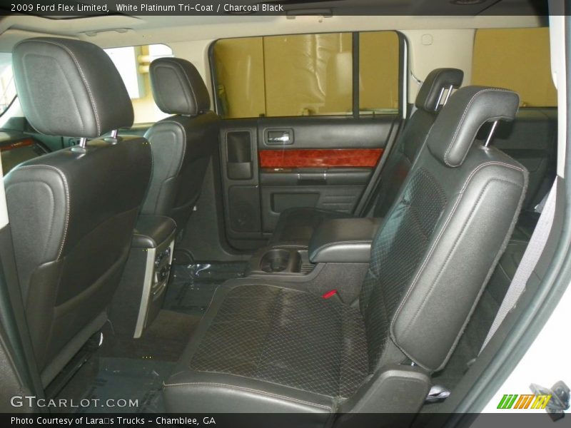 White Platinum Tri-Coat / Charcoal Black 2009 Ford Flex Limited