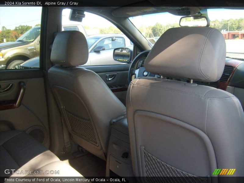 Alpine Gray / Gray 2004 Kia Sorento EX