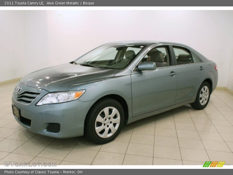 Aloe Green Metallic / Bisque 2011 Toyota Camry LE