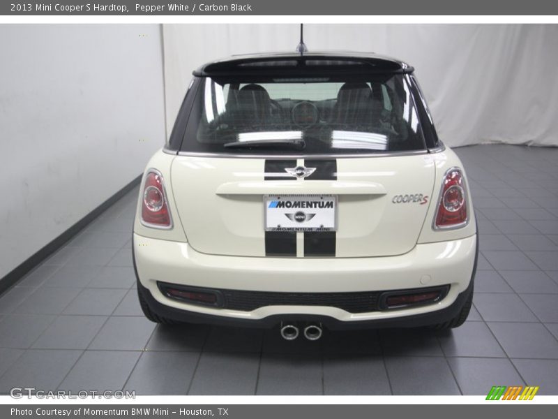 Pepper White / Carbon Black 2013 Mini Cooper S Hardtop