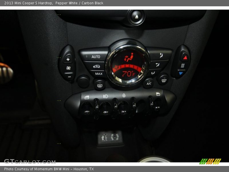 Pepper White / Carbon Black 2013 Mini Cooper S Hardtop