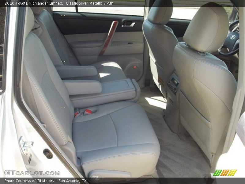 Classic Silver Metallic / Ash 2010 Toyota Highlander Limited