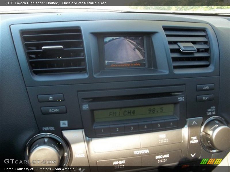 Classic Silver Metallic / Ash 2010 Toyota Highlander Limited