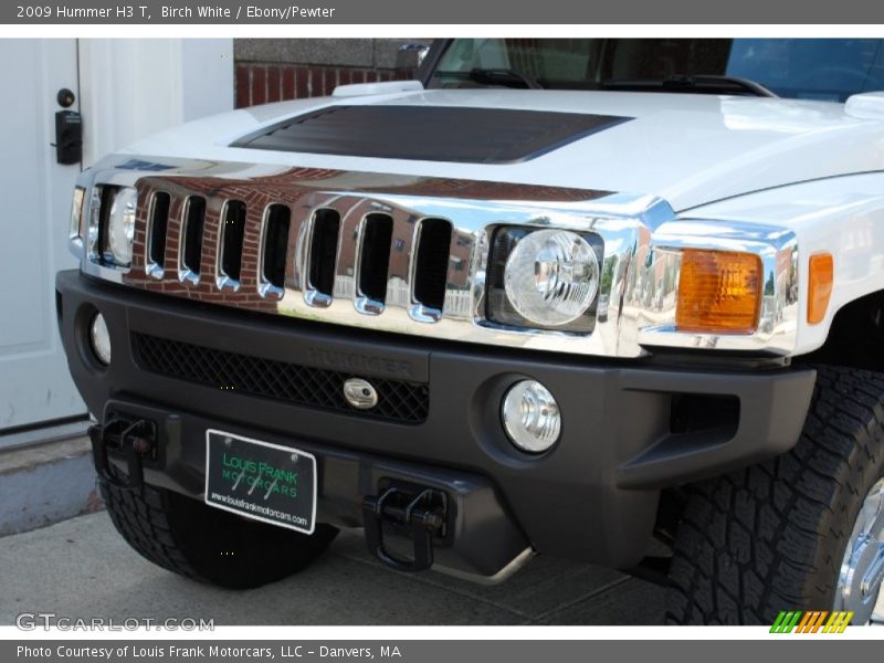 Birch White / Ebony/Pewter 2009 Hummer H3 T