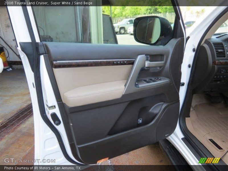 Super White / Sand Beige 2008 Toyota Land Cruiser