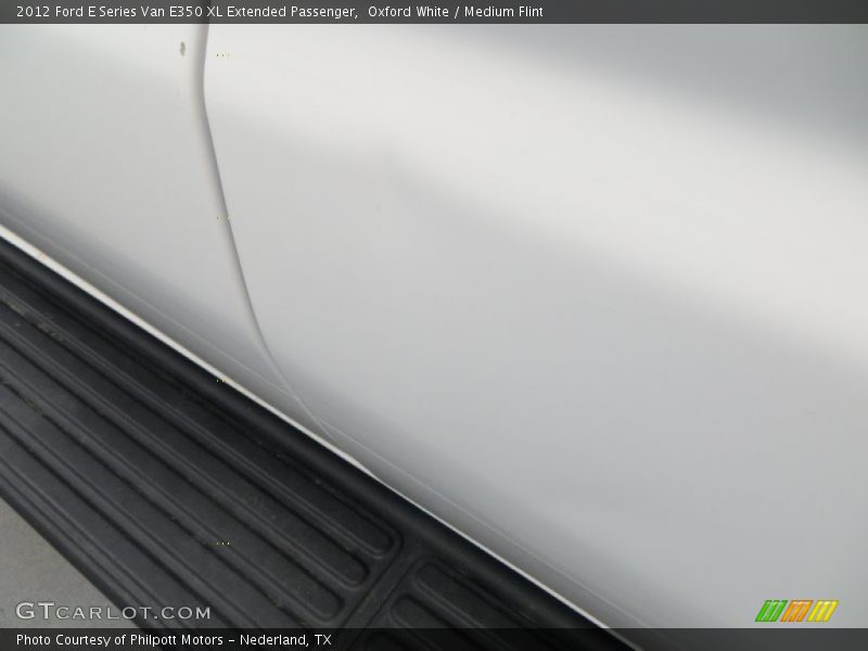 Oxford White / Medium Flint 2012 Ford E Series Van E350 XL Extended Passenger
