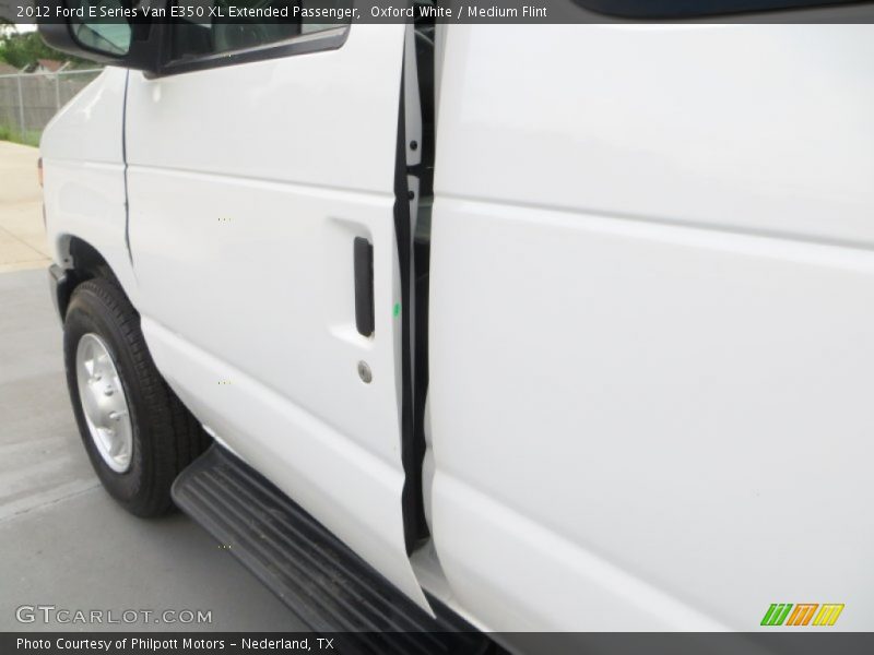 Oxford White / Medium Flint 2012 Ford E Series Van E350 XL Extended Passenger