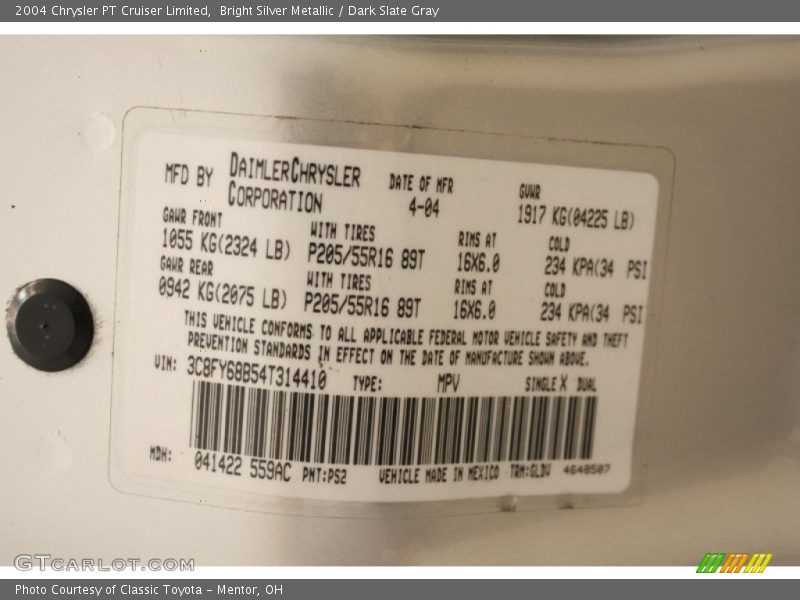 Bright Silver Metallic / Dark Slate Gray 2004 Chrysler PT Cruiser Limited