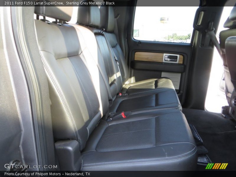 Sterling Grey Metallic / Black 2011 Ford F150 Lariat SuperCrew