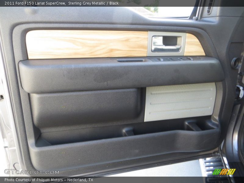 Sterling Grey Metallic / Black 2011 Ford F150 Lariat SuperCrew