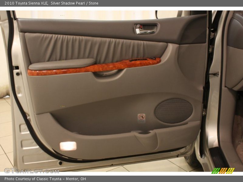 Silver Shadow Pearl / Stone 2010 Toyota Sienna XLE