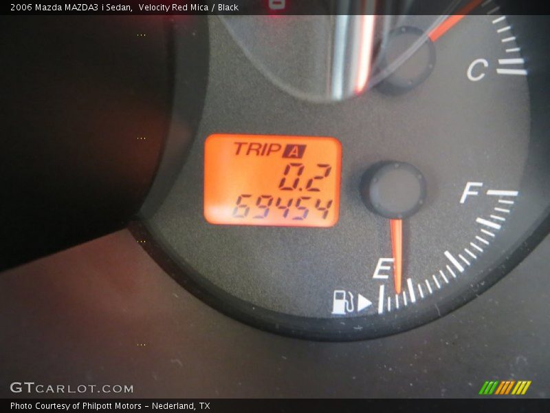 Velocity Red Mica / Black 2006 Mazda MAZDA3 i Sedan