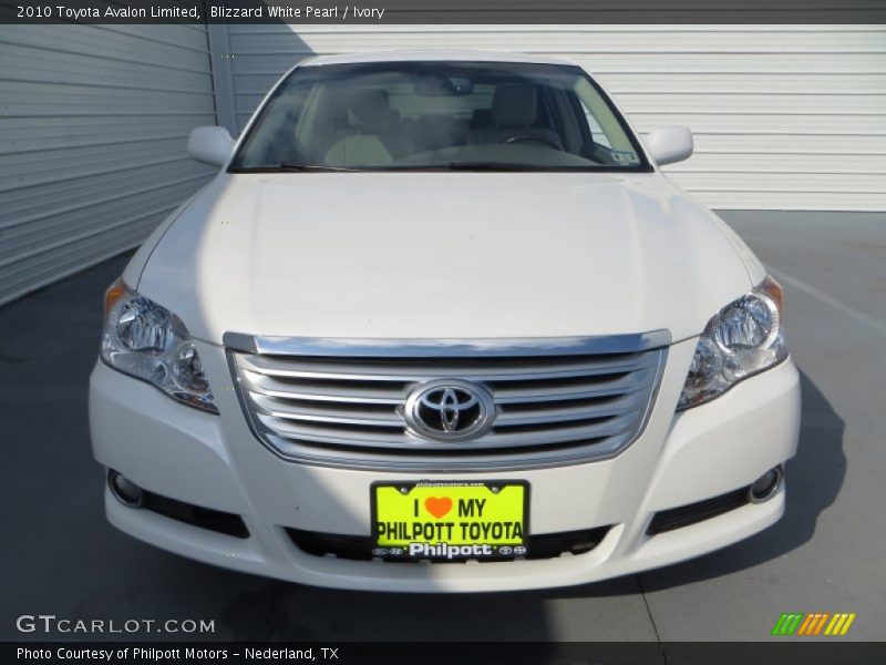 Blizzard White Pearl / Ivory 2010 Toyota Avalon Limited