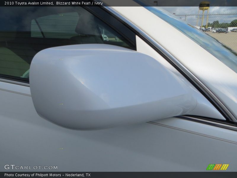 Blizzard White Pearl / Ivory 2010 Toyota Avalon Limited