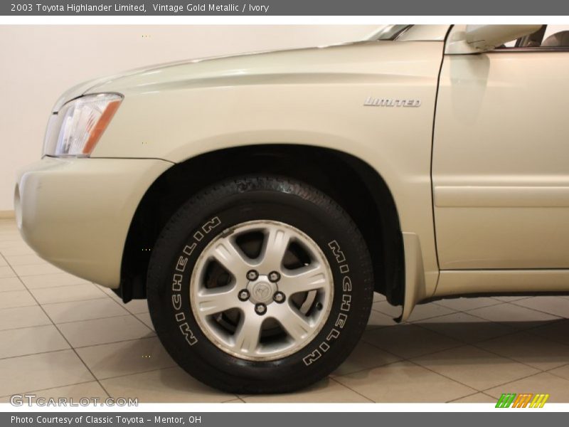 Vintage Gold Metallic / Ivory 2003 Toyota Highlander Limited