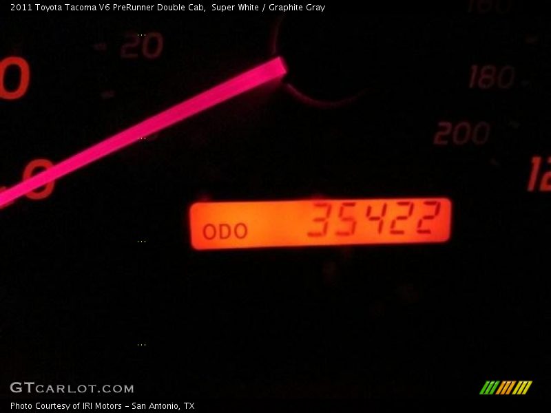Super White / Graphite Gray 2011 Toyota Tacoma V6 PreRunner Double Cab