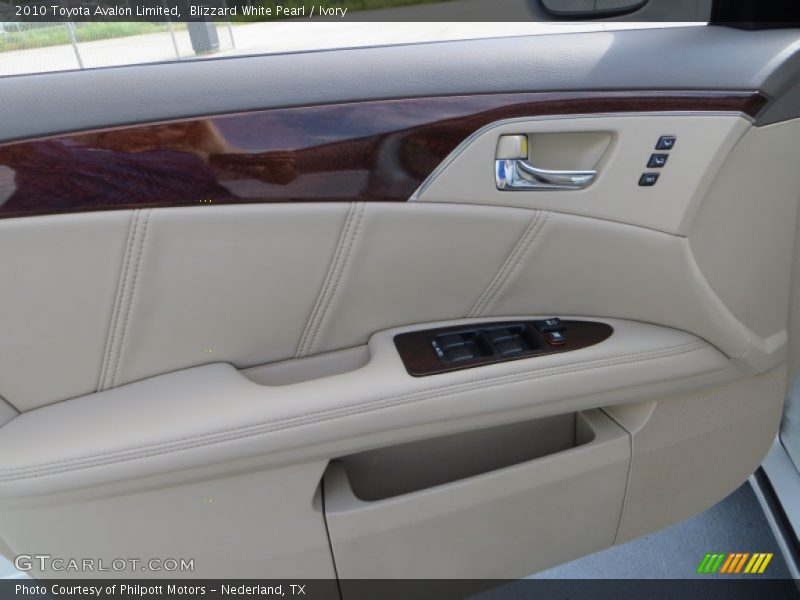Blizzard White Pearl / Ivory 2010 Toyota Avalon Limited