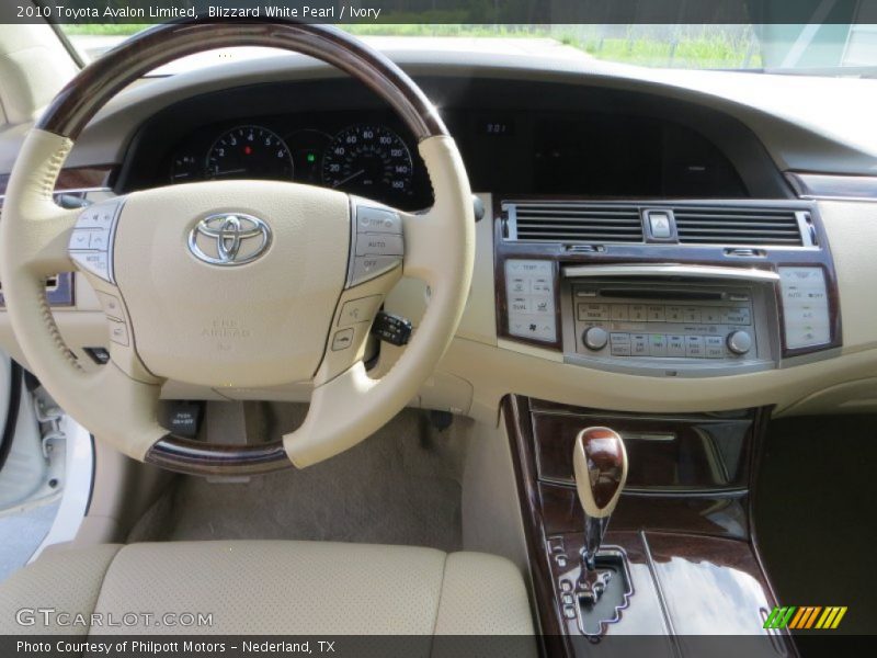 Blizzard White Pearl / Ivory 2010 Toyota Avalon Limited