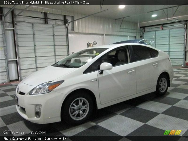 Blizzard White Pearl / Misty Gray 2011 Toyota Prius Hybrid III
