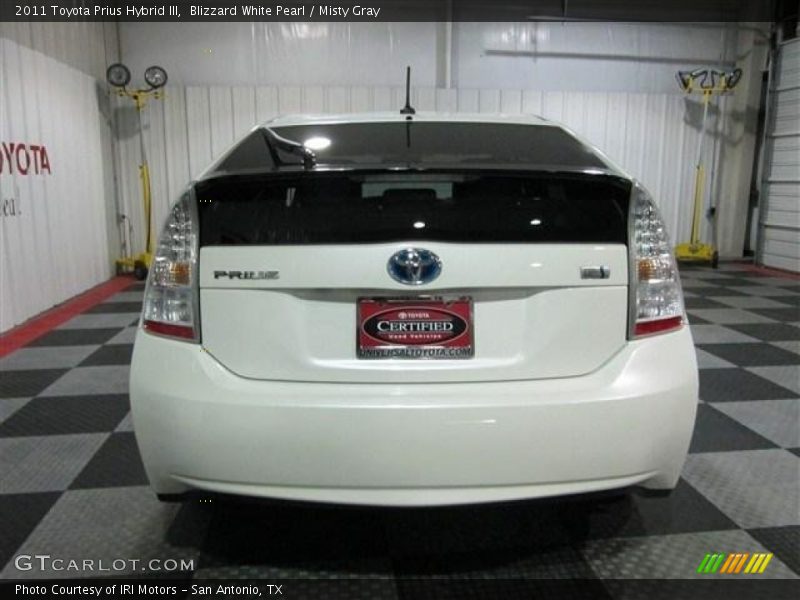 Blizzard White Pearl / Misty Gray 2011 Toyota Prius Hybrid III