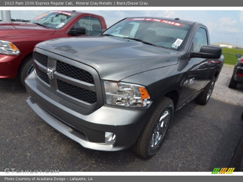 Mineral Gray Metallic / Black/Diesel Gray 2013 Ram 1500 Express Regular Cab