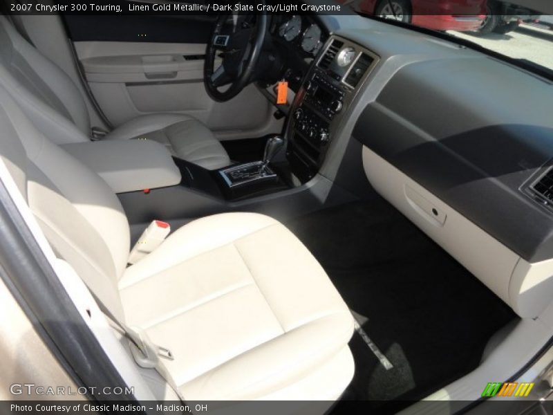 Linen Gold Metallic / Dark Slate Gray/Light Graystone 2007 Chrysler 300 Touring