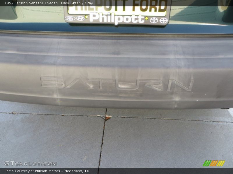 Dark Green / Gray 1997 Saturn S Series SL1 Sedan