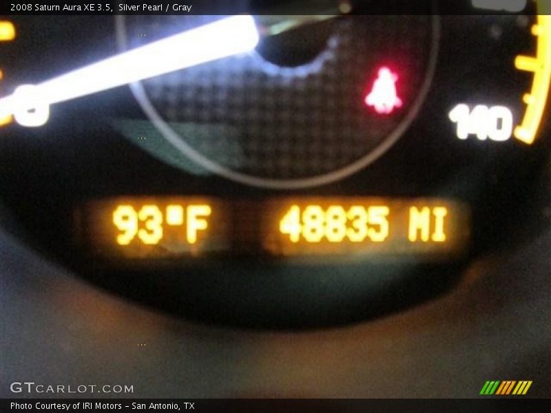 Silver Pearl / Gray 2008 Saturn Aura XE 3.5