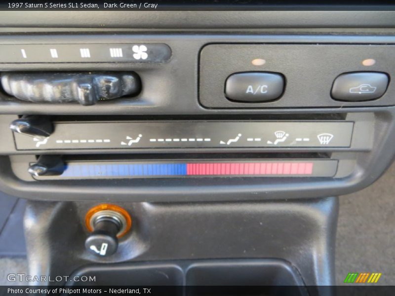 Dark Green / Gray 1997 Saturn S Series SL1 Sedan