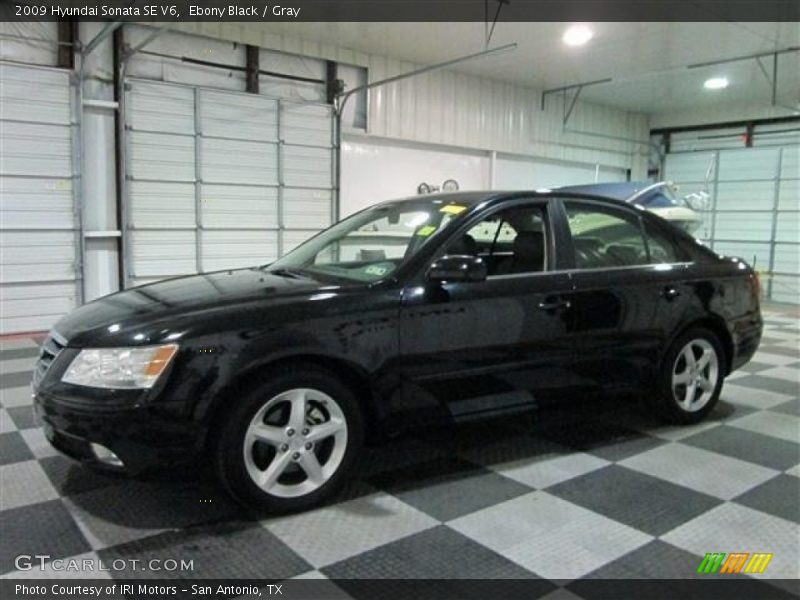 Ebony Black / Gray 2009 Hyundai Sonata SE V6