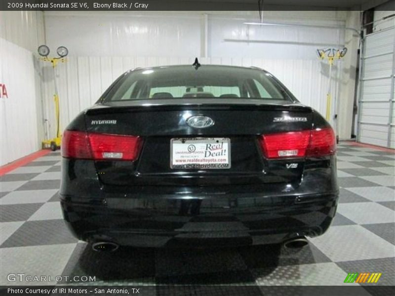 Ebony Black / Gray 2009 Hyundai Sonata SE V6